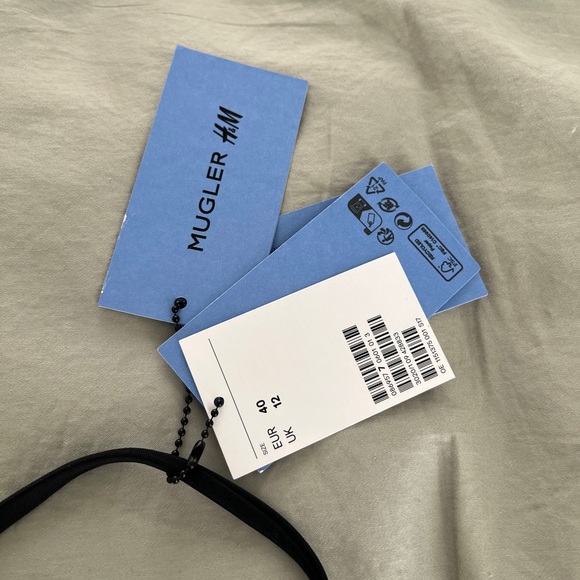 NWT Mugler H&M bikini top - Picture 4 of 7
